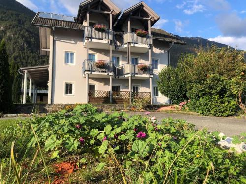  Appartment Isabelle Terra in Presseggersee