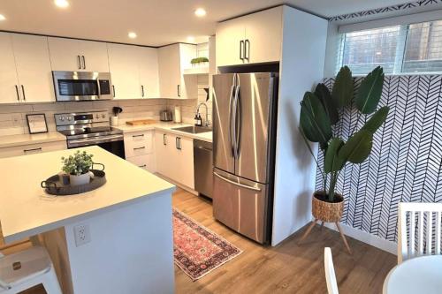 Boho Bliss - Just steps away from the Hospital in Prince George (BC)