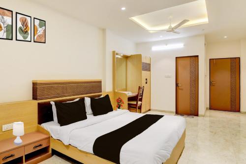 Hotel O 777