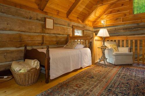 Aunt Babbies Cabin in Pisgah Forest, USA
