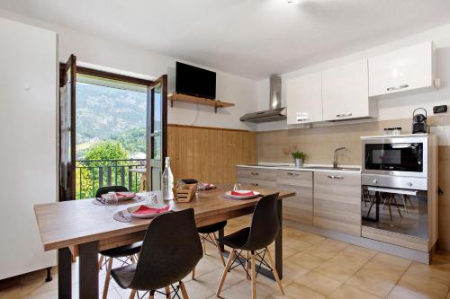 Exterior view, Maison Le Cre Appartamento 3 in Introd