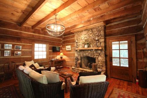 Sarah`s Cabin in Pisgah Forest, USA