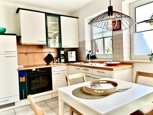 virtuve, Lichte Wohnung zum Wohlfühlen (Lichte Wohnung zum Wohlfuhlen) in Unsleben