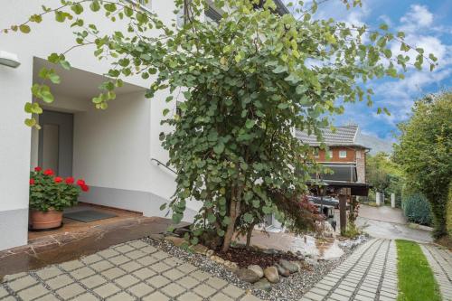 Försterhaus Wohnung Dachgeschoss - image 12