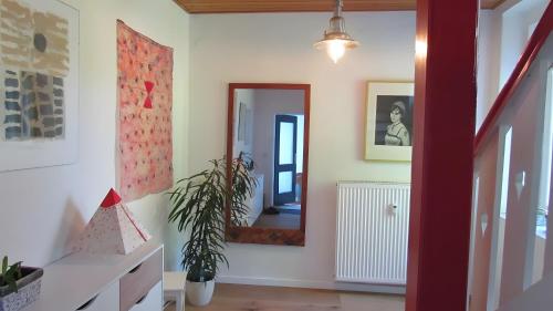 נוף חוץ, Alte Schule Altefeld in Herleshausen