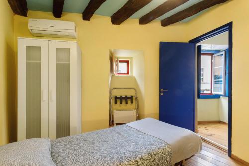 Way to Castle - Apartments Alfama - image 2