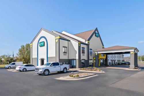 Rodeway Inn Tahlequah - image 13