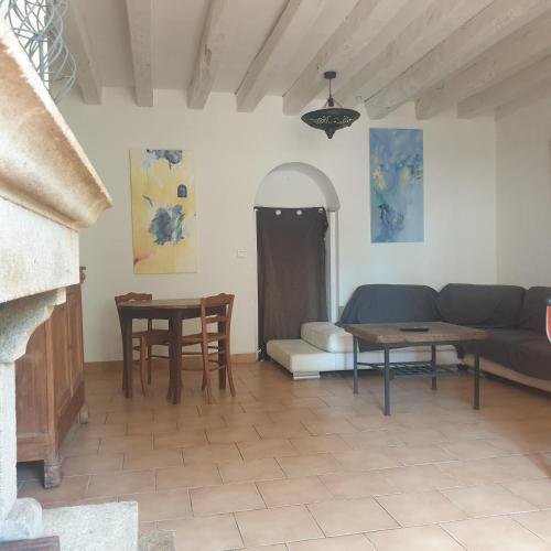 A szálláshely kívülről, Le Gîte de la ferme Davitali (Le Gite de la ferme Davitali) in Huriel