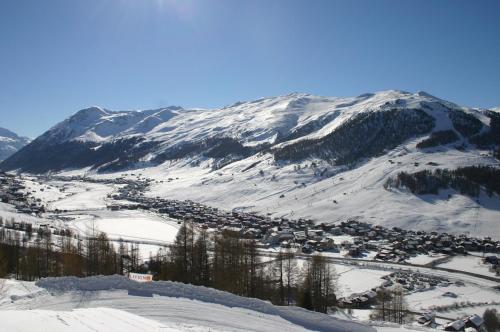 Chalet Meridiana Appartamento 11 - image 5