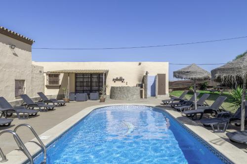 Casa De Campo Con Piscina