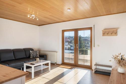 Viesnīcas āriene, Pension Stilletal - Springstille in Viernau