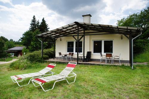 Krüseliner Mühle - Bungalow Rethra in Krüselin, Deutschland