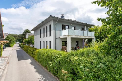 Ferienvilla Kapitänshaus in Ostseebad Karlshagen, Deutschland