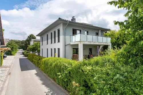 Ferienvilla Kapitänshaus in Ostseebad Karlshagen, Deutschland