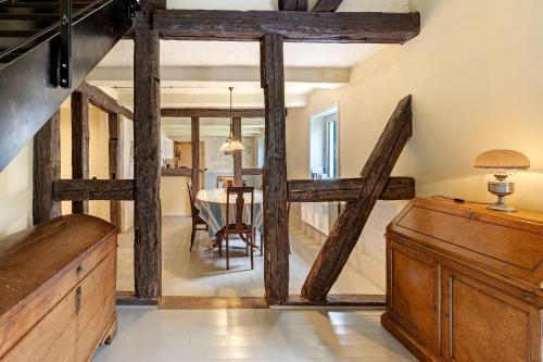Hotelli välisilme, Altes Pfarrhaus - Durchblick in Blankenburg (Harz)