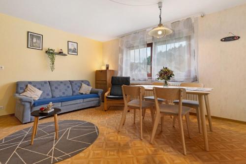 2 bedrooms, 2 beds