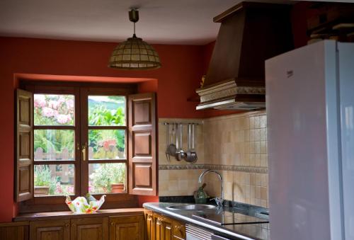 Kitchen, Casa Remis in Villamayor