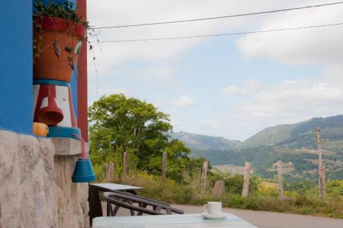 Exterior view, Casa Remis in Villamayor