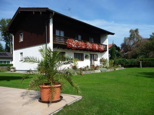Utvendig, Ferienwohnung Wennesz 1 in Chieming