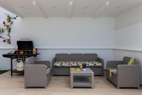Villa Costa Adeje - image 4