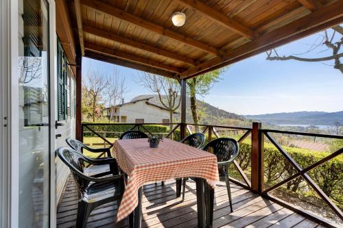2 bedrooms, 4 beds