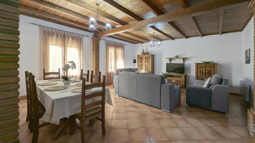 Létesítmények, Casa rural con piscina Los Cortinales in La Zarza