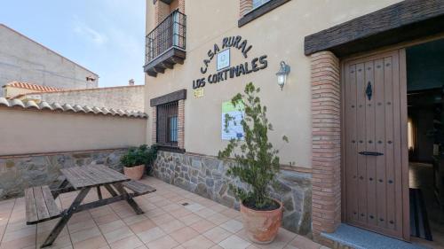 A szálláshely kívülről, Casa rural con piscina Los Cortinales in La Zarza