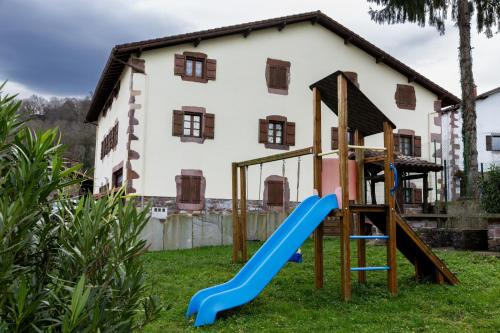 Exterior view, Matxingonea 2 in Urdazubi/Urdax