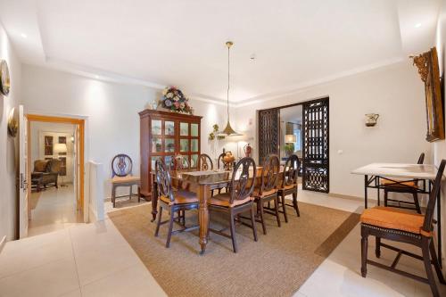 ทัศนียภาพภายนอกโรงแรม, Quinta da Donalda in เปนินา