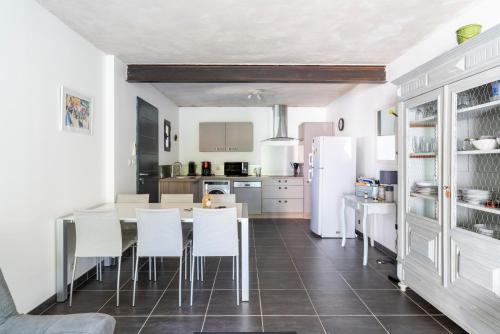 Viesnīcas āriene, Petit gîte de Tante Berthe (Petit gite de Tante Berthe) in Camaret-Sur-Aigues