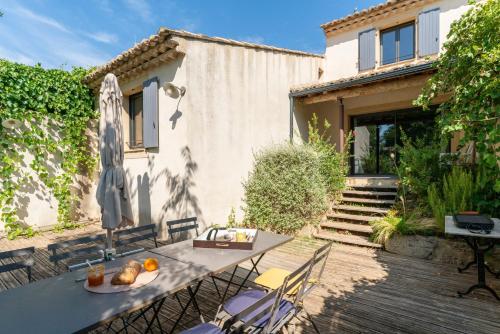 Viesnīcas āriene, Petit gîte de Tante Berthe (Petit gite de Tante Berthe) in Camaret-Sur-Aigues