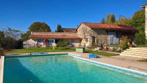 Villa Esperance gîte à louer Montagrier