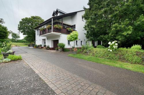 Viesnīcas āriene, Weingut Geiler - Neucastell in Ilbesheim bei Landau in der Pfalz