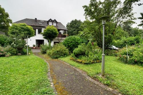 Viesnīcas āriene, Weingut Geiler - Neucastell in Ilbesheim bei Landau in der Pfalz
