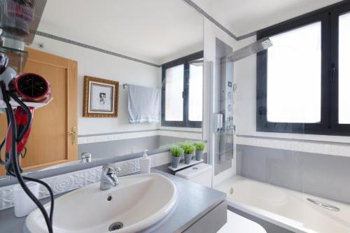 Vannas istaba, Habitación Privada Residencial (Habitacion Privada Residencial) in Castellarnau