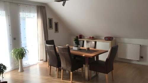 Buitenkant, Ferienwohnung Für 6 Personen 80 M² (Ferienwohnung Fur 6 Personen 80 M²) in Ilmenau
