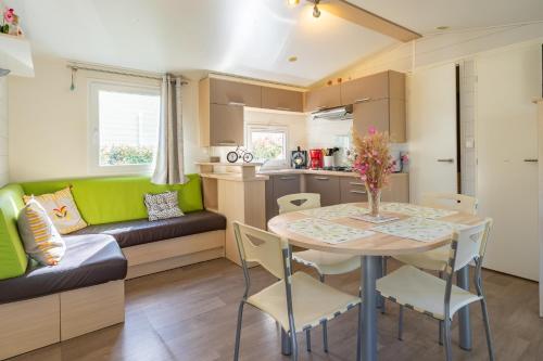 Hotelli välisilme, Mobil Home Le Paradis Bleu in Saint-Augustin
