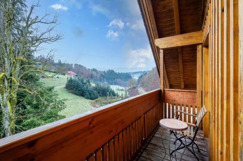 4 bedrooms, 6 beds