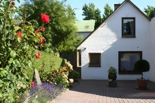 Ferienhaus Sorgenfrei in Nordstrand, Deutschland