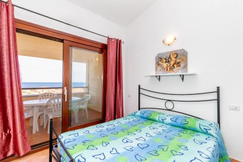  Casa sulla Scogliera Isola Rossa in Isola Rossa