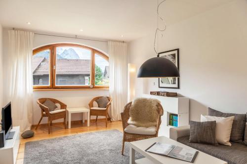 Fewo im Blauen Haus Dg, Garmisch-Partenkirchen