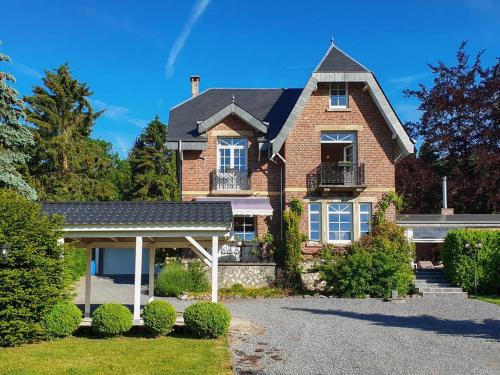 Villa with swimming pool near Durbuy gîte à louer Barvaux