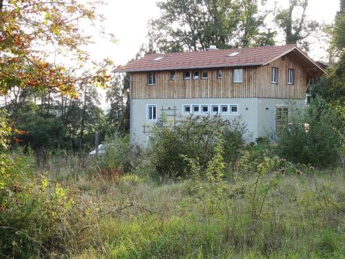 Viesnīcas āriene, Ferienwohnung Bei der Töpferei (Ferienwohnung Bei der Topferei) in Pittenhart