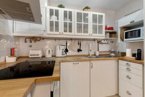 My Bica - Cozy And Perfect Location - image 3