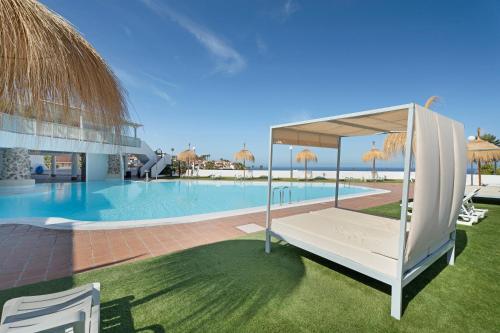 Island Village Heights - image 3