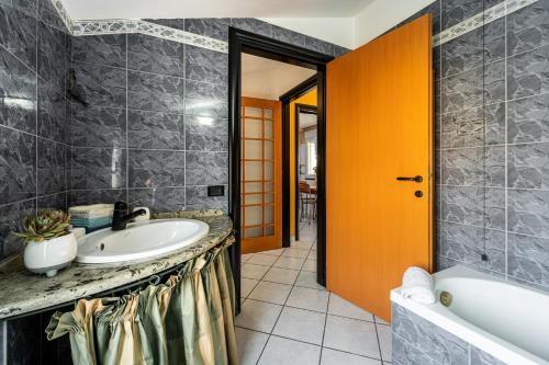 Casa Flu, Assemini (fotografie 3)
