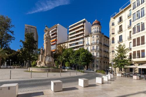 City And Beach By Fidalsa - image 4
