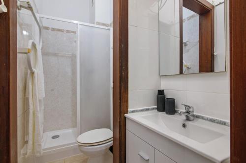 Faro Downtown Suites - Vila Adentro - image 5