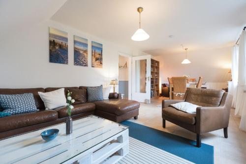 2 bedrooms, 2 beds