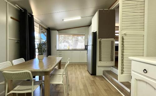 ห้องครัว, Tasman Holiday Parks - Yallingup Beach in มาร์กาเร็ต ริเวอร์